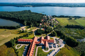 Гостиница Mikołajki Resort Hotel & Spa Jora Wielka  Гмина Миколайки